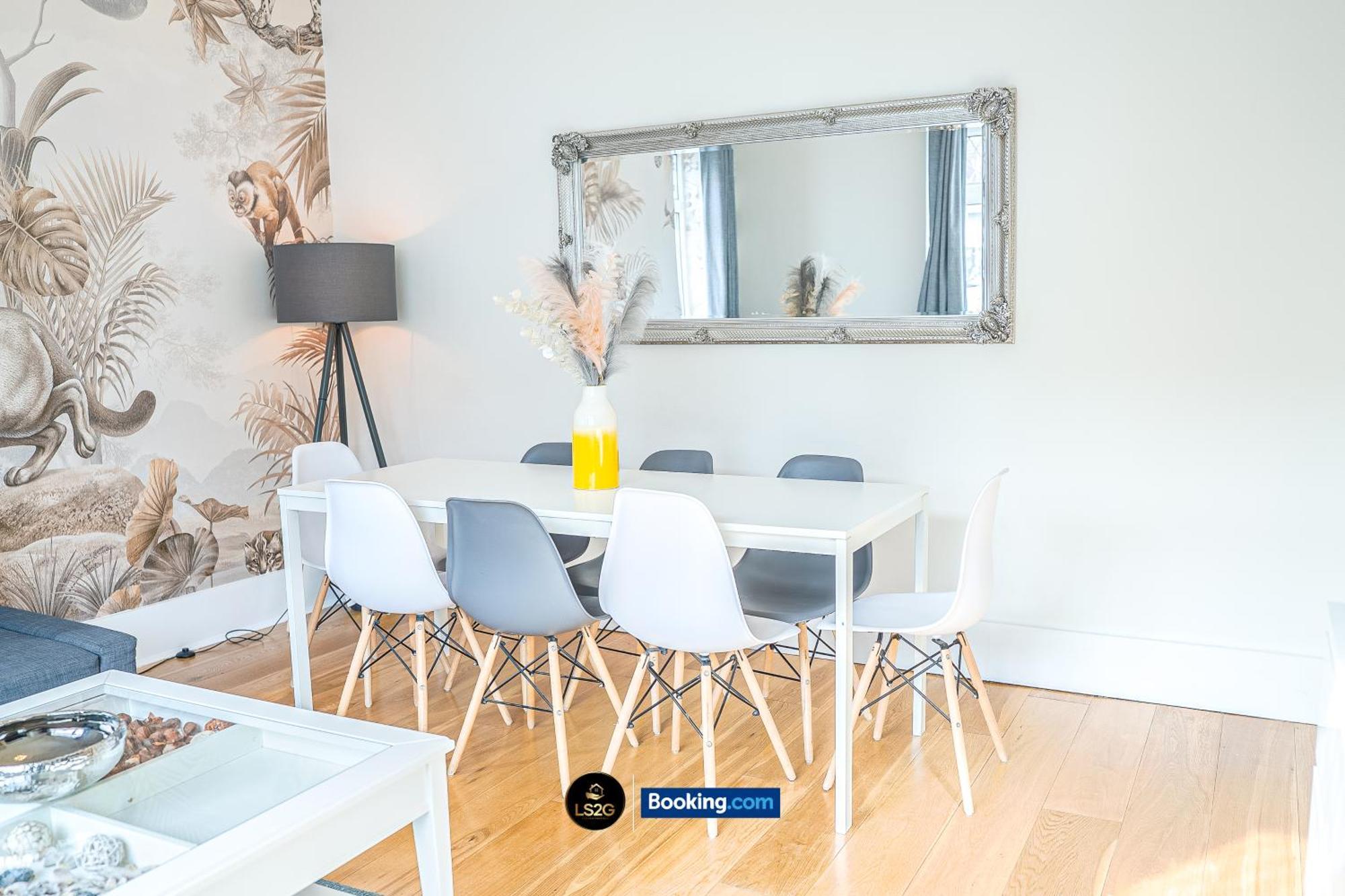 Stunning House By Ls2G Short Lets & Serviced Accommodation Greater London With Free Wifi Ngoại thất bức ảnh