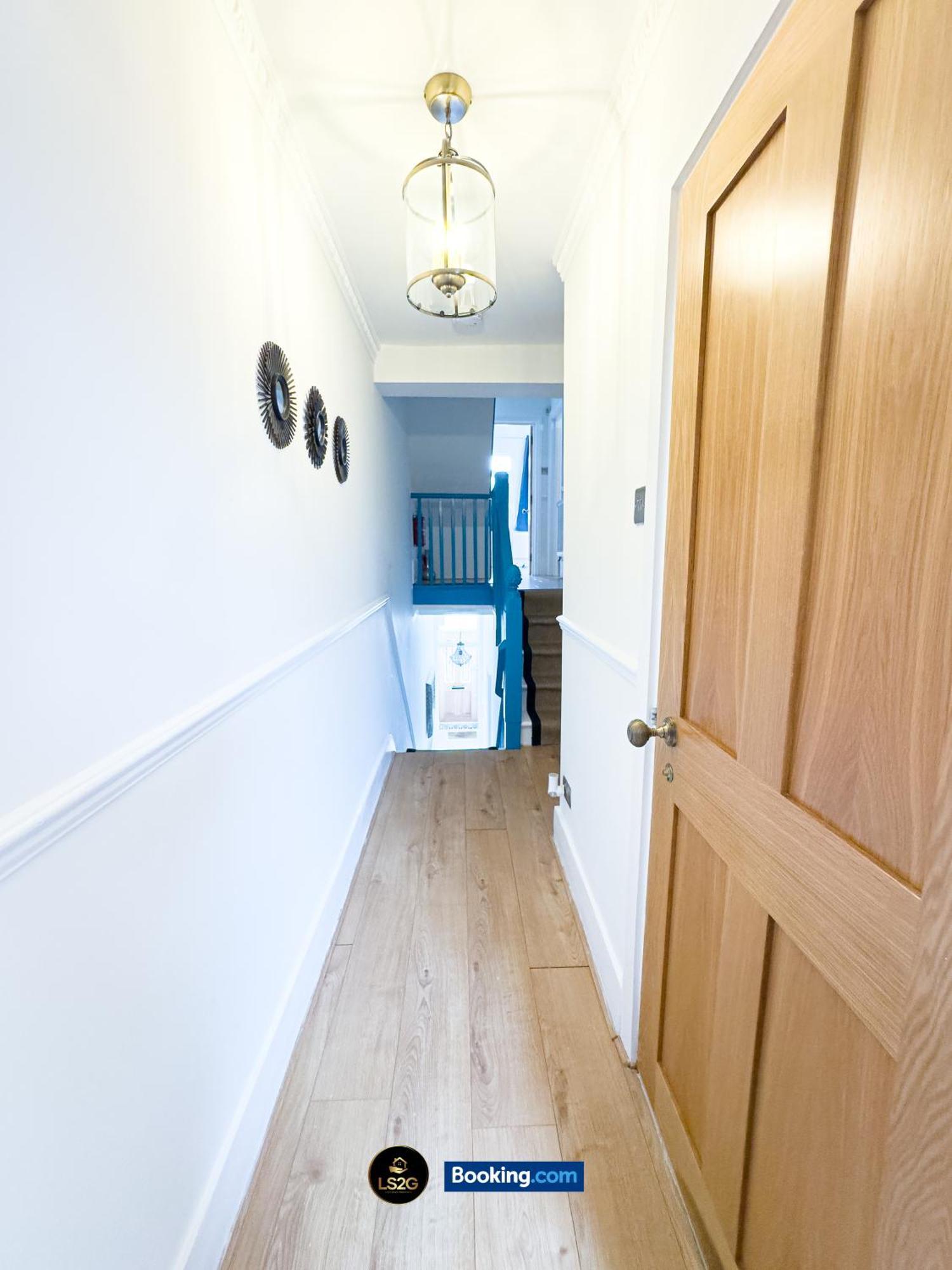 Stunning House By Ls2G Short Lets & Serviced Accommodation Greater London With Free Wifi Ngoại thất bức ảnh