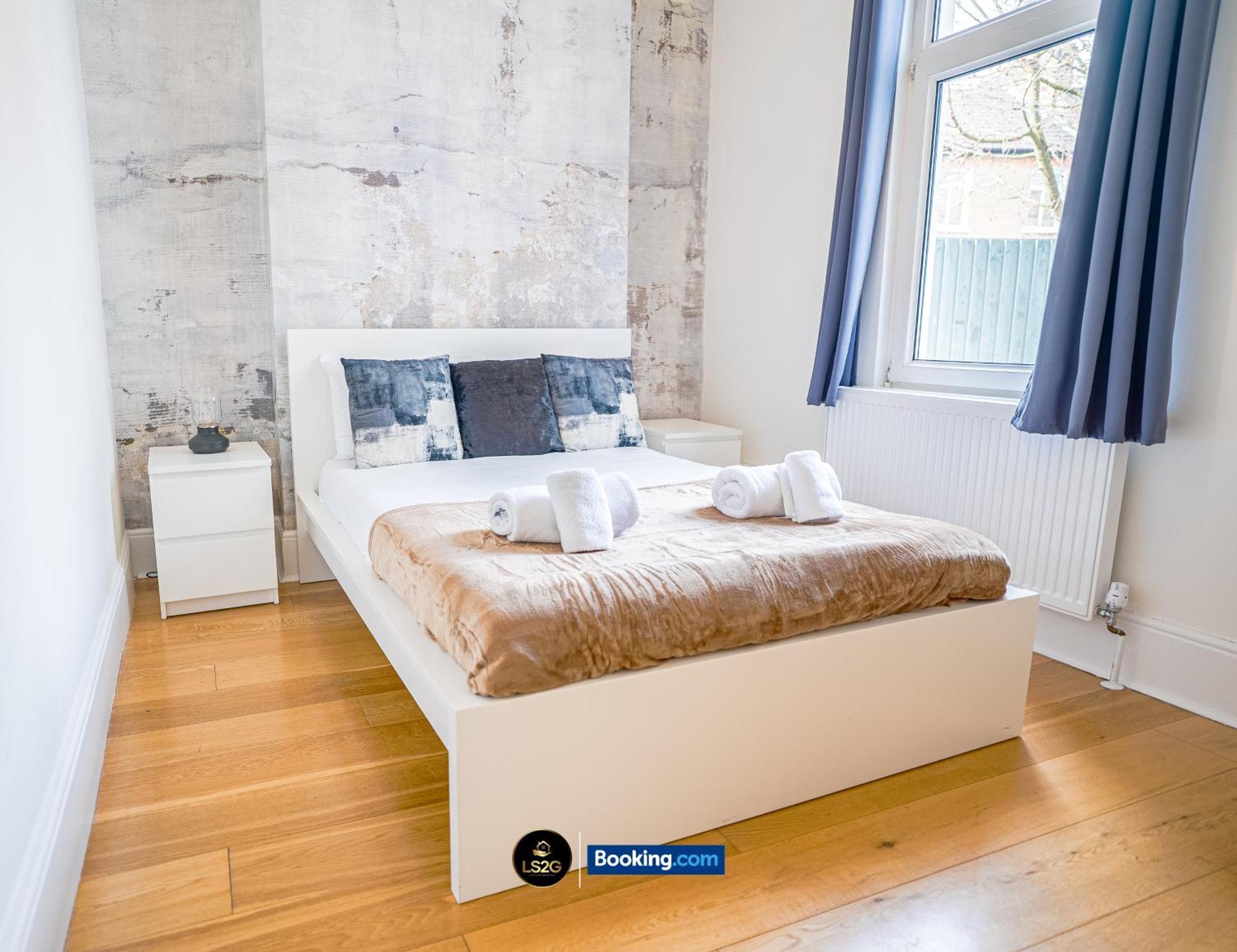 Stunning House By Ls2G Short Lets & Serviced Accommodation Greater London With Free Wifi Ngoại thất bức ảnh