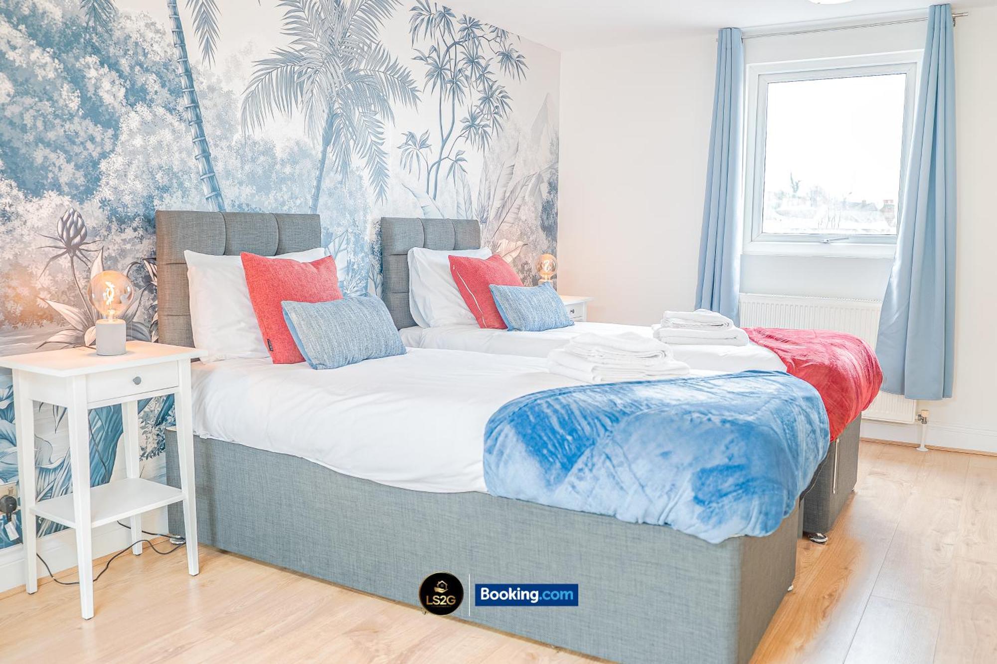 Stunning House By Ls2G Short Lets & Serviced Accommodation Greater London With Free Wifi Ngoại thất bức ảnh