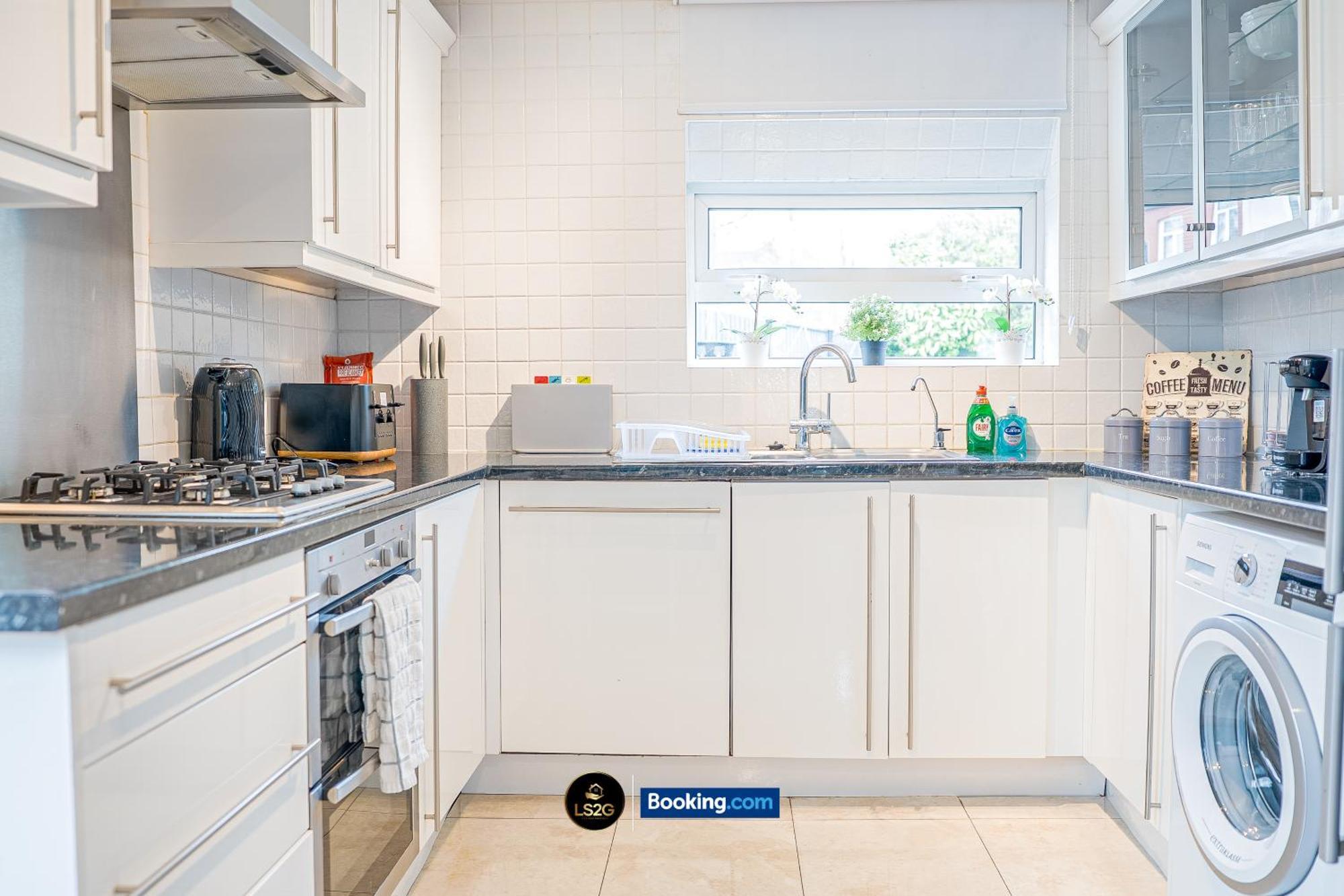 Stunning House By Ls2G Short Lets & Serviced Accommodation Greater London With Free Wifi Ngoại thất bức ảnh