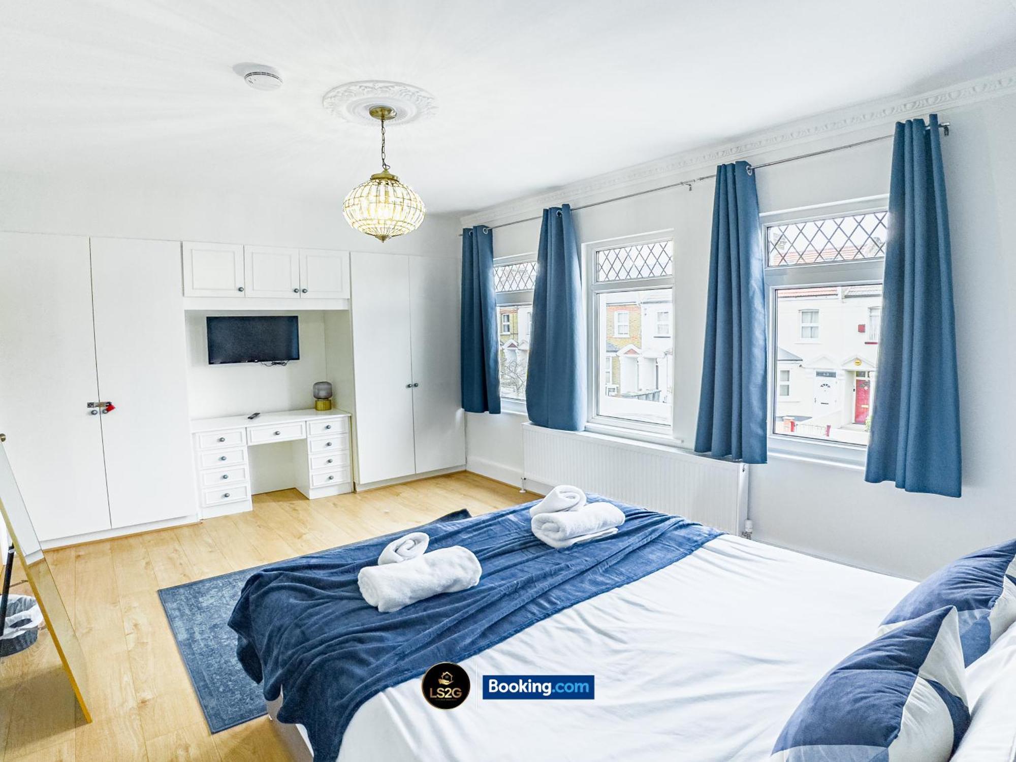 Stunning House By Ls2G Short Lets & Serviced Accommodation Greater London With Free Wifi Ngoại thất bức ảnh