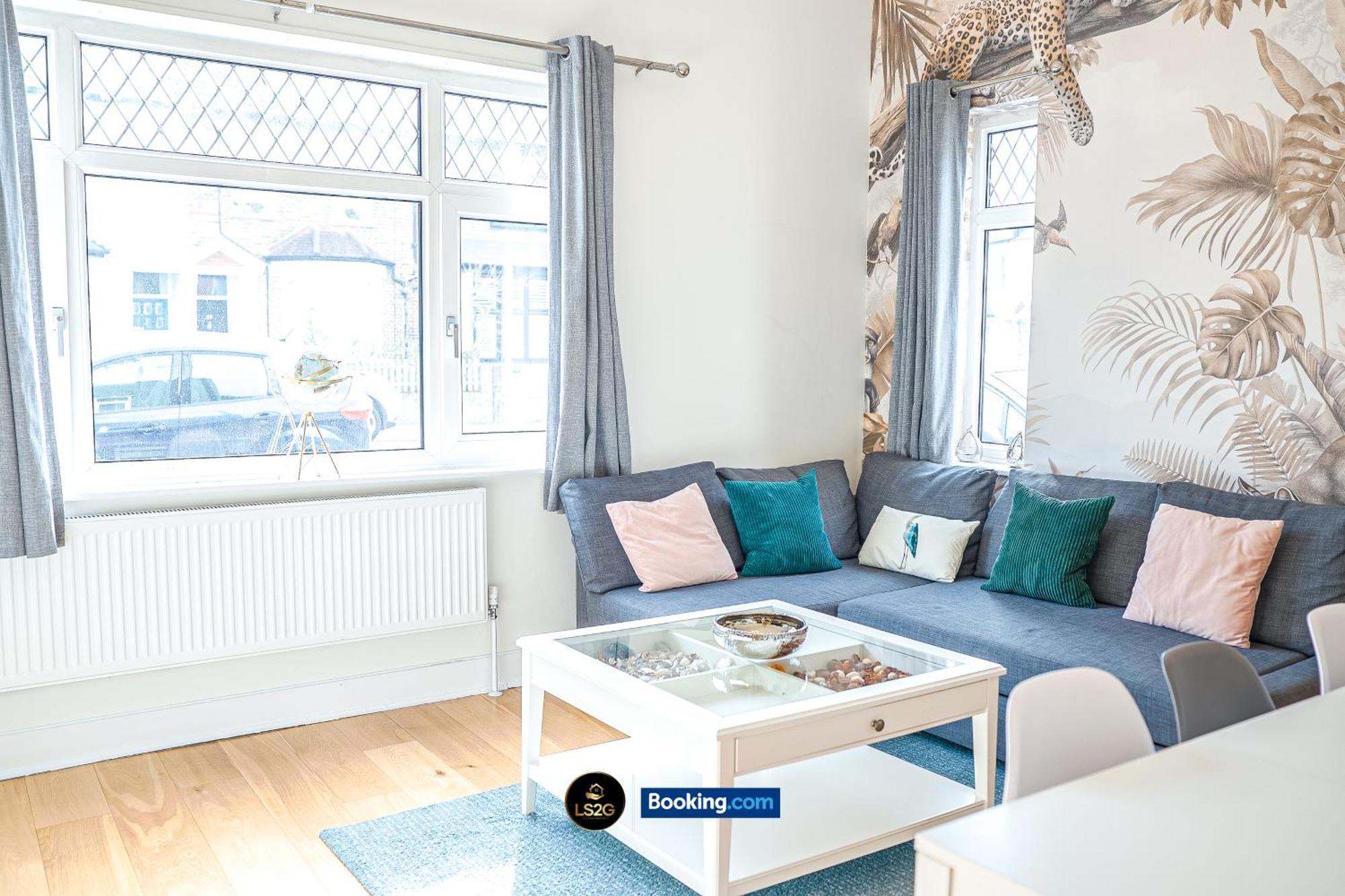 Stunning House By Ls2G Short Lets & Serviced Accommodation Greater London With Free Wifi Ngoại thất bức ảnh